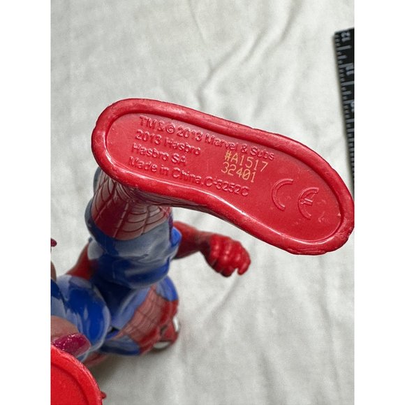 Marvel EMT 2004 Spiderman & Friends 6" Arm Action Figure Toy Classics Poseable - Picture 4 of 6